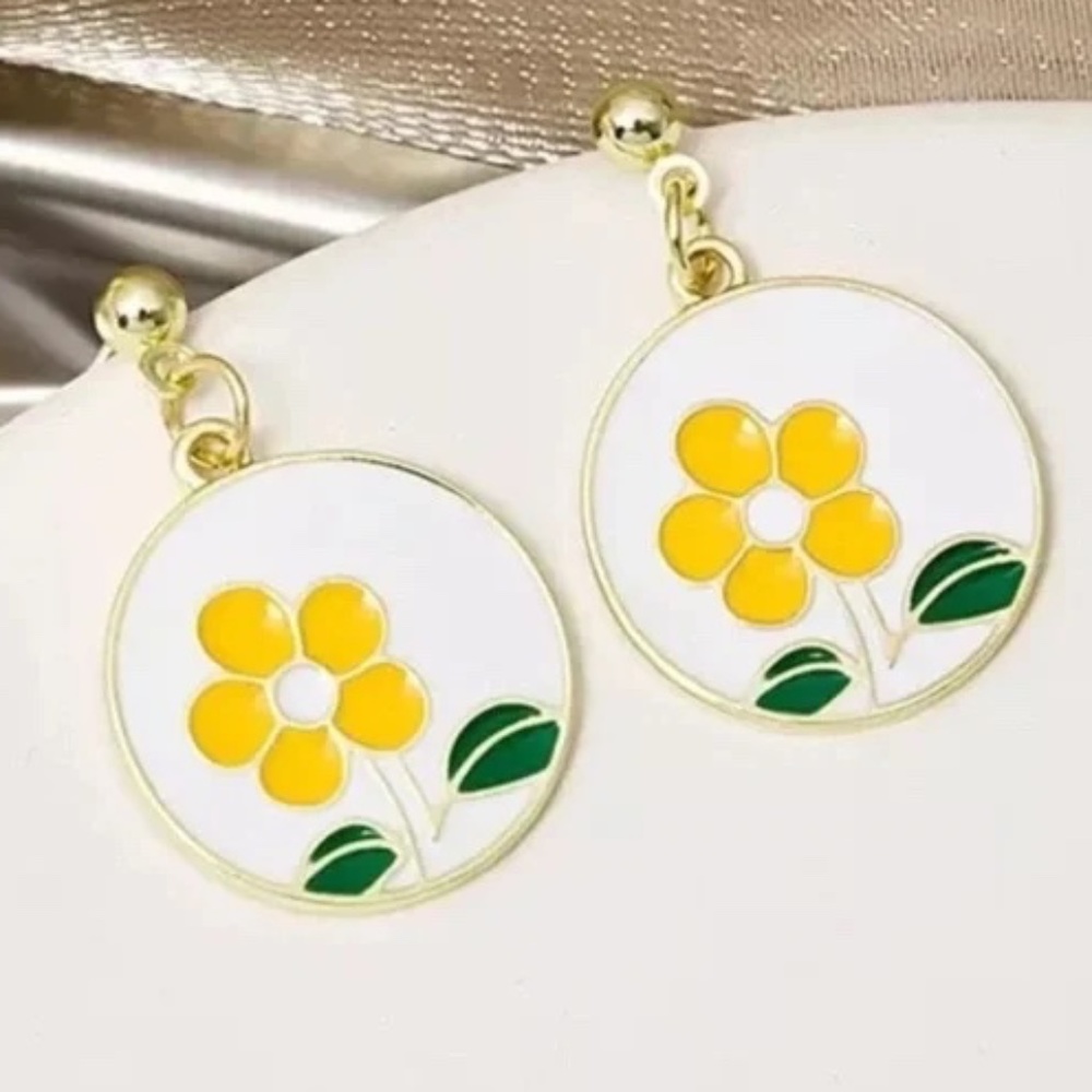 Beautiful Yellow Floral Flower Earring